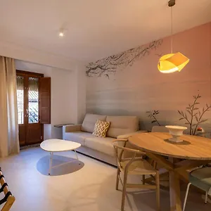https://calm-suites-molino-corteza-del-carmen.es-andalucia.com